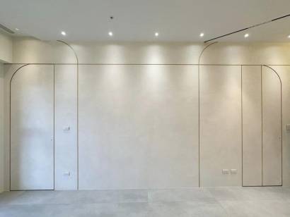 Gallery item